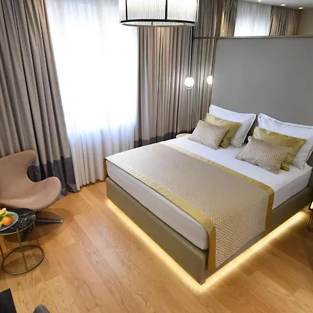 Luxury Fortuna Guest house Split